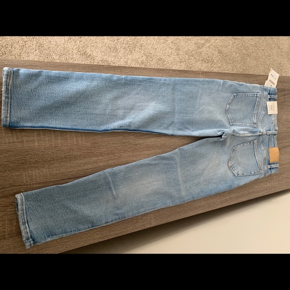 Brand new Zara pants - Picture 2 of 3